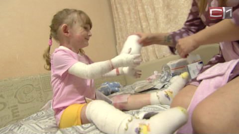 Не остаться наедине с болезнью. Московские специалисты провели мастер-класс для родителей детей-бабочек и местных врачей