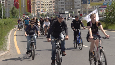 Угнать за 14 секунд. В Сургуте участникам велопробега показали, как легко воруют велосипеды и как избежать кражи