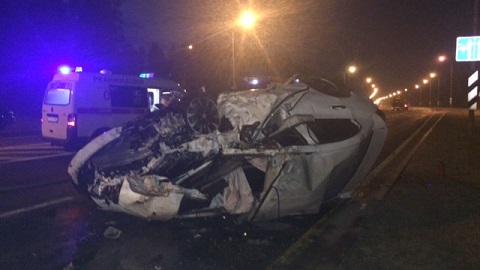 ДТП в Ханты-Мансийске. 27-летний водитель Honda Civic выехал на встречку и погиб в столкновении с Volkswagen Touareg
