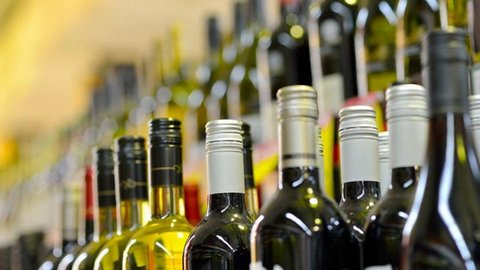 Слово за общественностью. Власти интересуются мнением югорчан о запрете продажи алкоголя в населенных пунктах округа