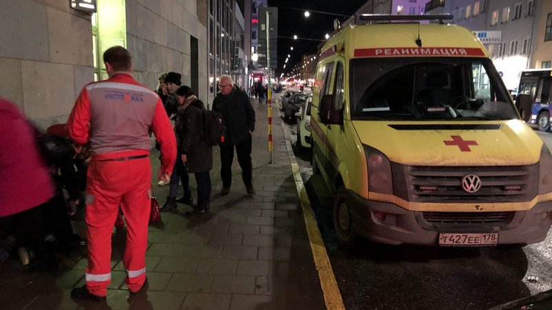 Жители шведской столицы шокированы: по улицам Стокгольма колесит российская скорая