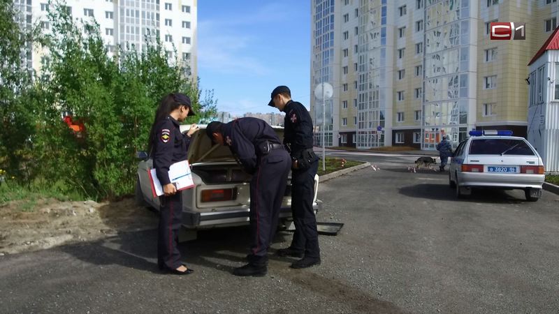 Погоня за «шестеркой» по Сургуту: водитель и пассажиры бросили авто и скрылись 