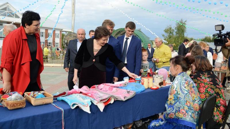 «Мы родом из Березово»: Наталья Комарова посетила поселок с 425-летней историей