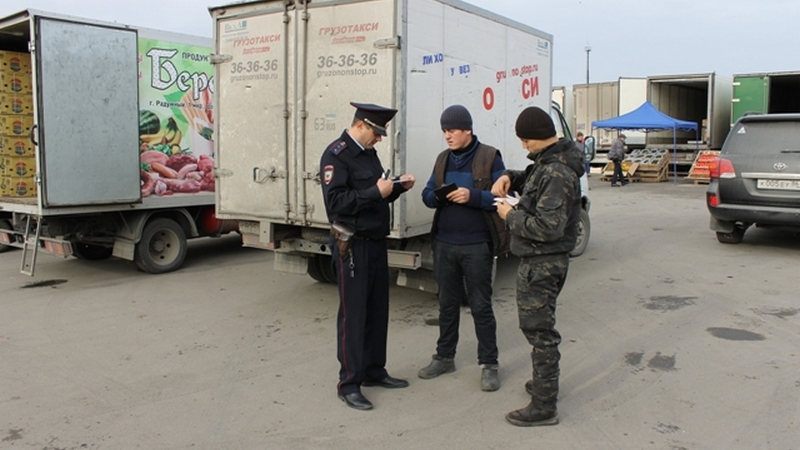 Более сотни нелегалов покинут Сургут. В городе прошла массовая проверка мигрантов