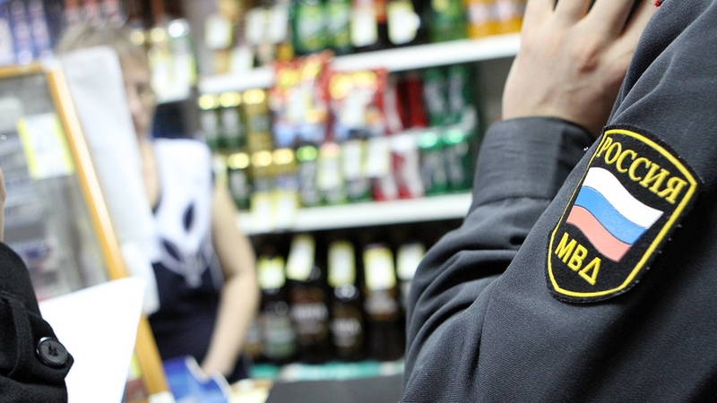 Нарушили закон. В магазинах Сургута за сутки троим подросткам продали алкоголь