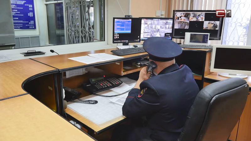 Сургутский полицейский обокрал задержанного через «Мобильный банк»