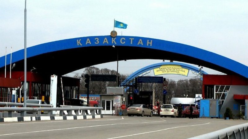 Казахстан объявил о закрытии границы с Тюменской областью