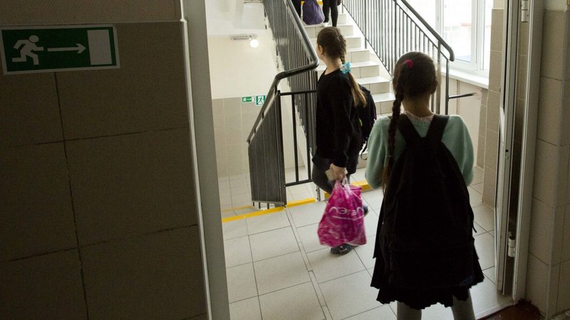 Жители Нижневартовска против досрочного окончания учебного года