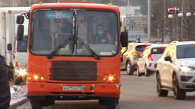 Водители общественного транспорта в Сургуте не носят маски