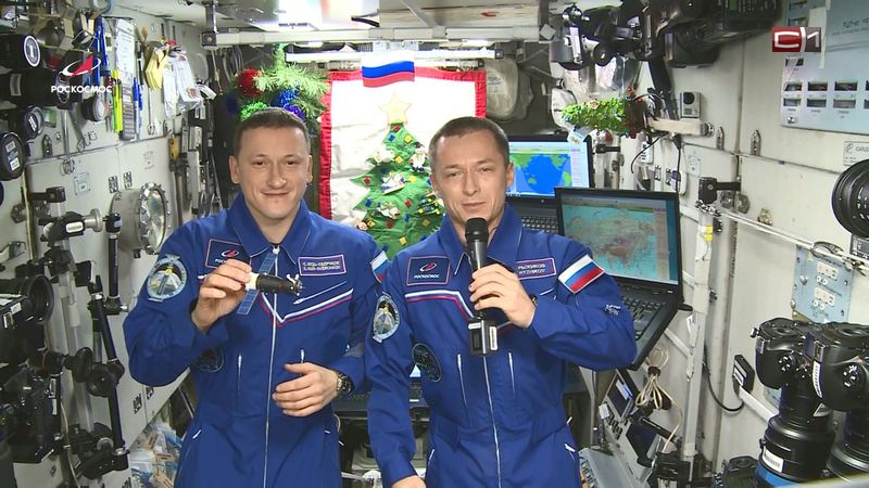 Югорский космонавт Сергей Рыжиков поздравил россиян с Новым годом 