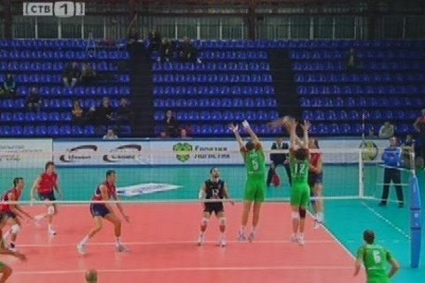С побед стартовали волейбольные клубы Тюмени и Новосибирска