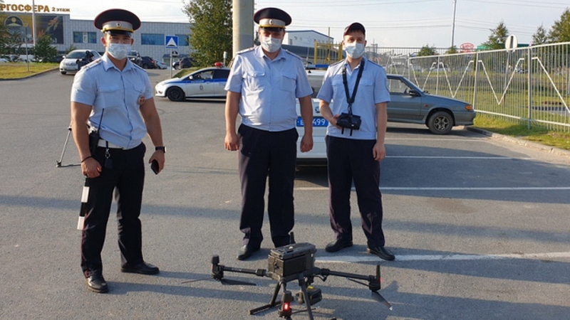 В Сургуте ловить нарушителей порядка полицейским теперь помогает квадрокоптер