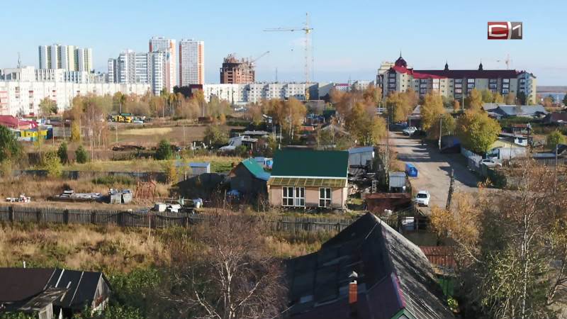 Снести и построить высотки: власти планируют реновацию 27А микрорайона Сургута