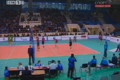 Сургутские волейболисты уступили «Локомотиву-Белогорье»