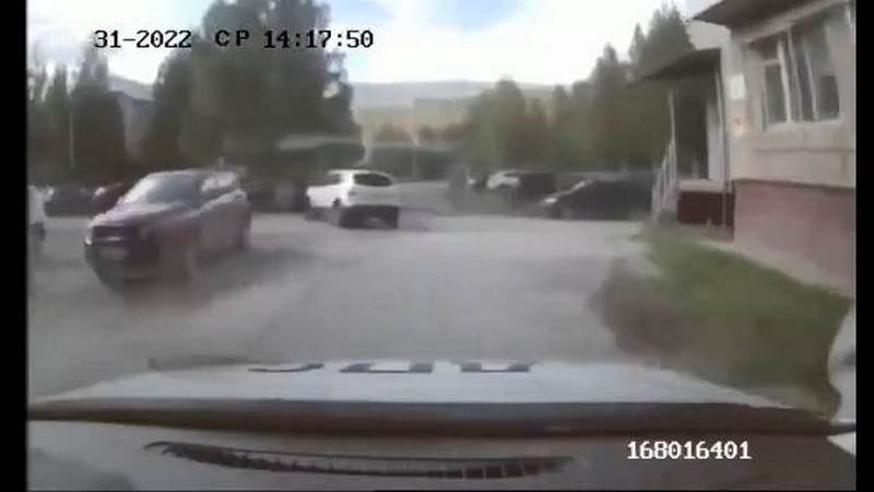 Погоня в Югре: пьяная автоледи пыталась скрыться от полиции. ВИДЕО