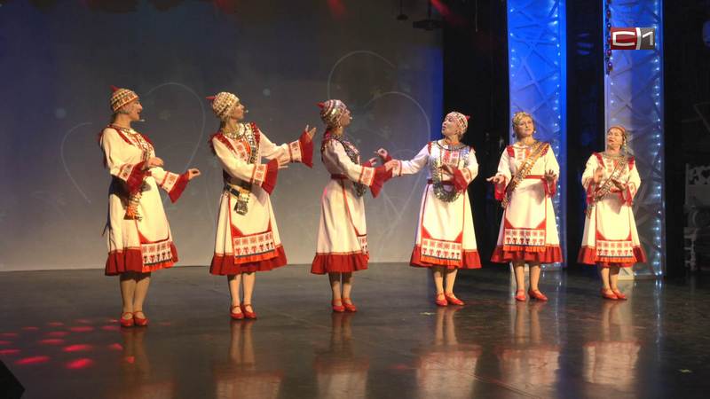 Как сургутские коллективы рассказывают о традициях народов мира через танец 
