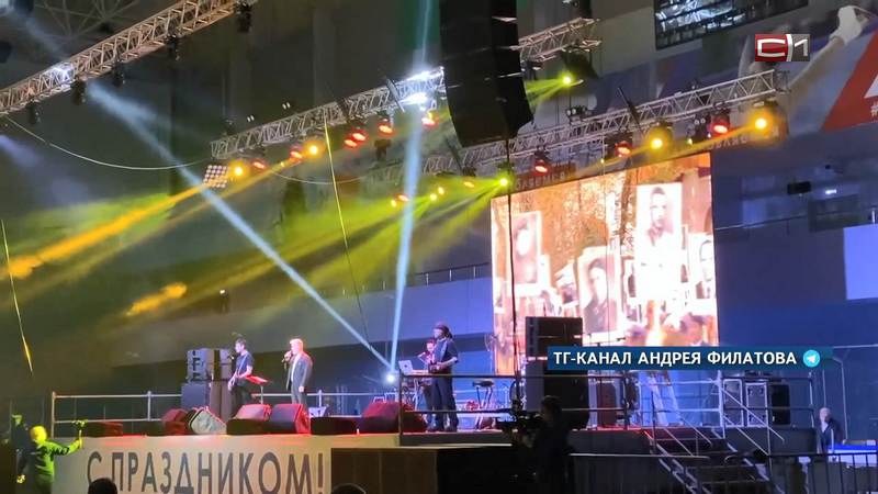 Олег Газманов после концерта в Сургуте поблагодарил горожан за теплый прием