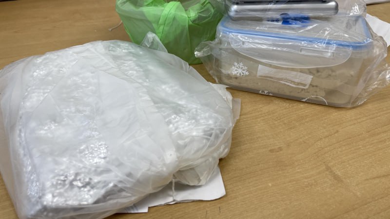 В Югре задержали ямальца с килограммом наркотиков в рюкзаке
