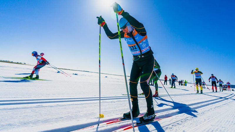 Рекордное количество участников собрал юбилейный лыжный марафон Югры