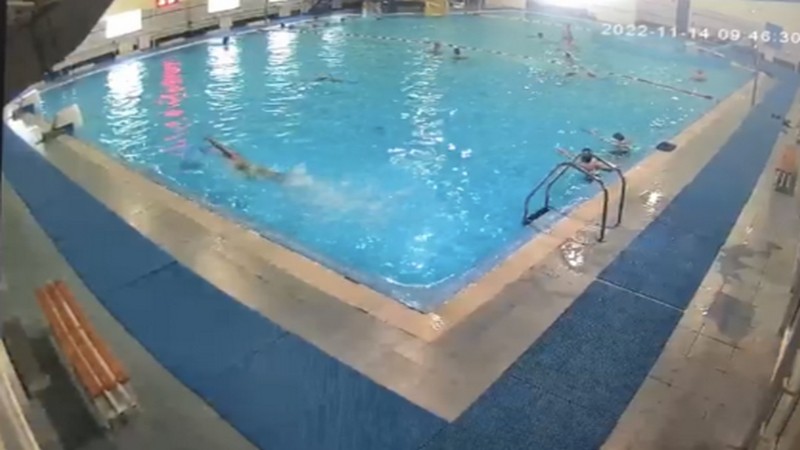 В Югре перед судом предстанет тренер, чей воспитанник чуть не утонул в бассейне