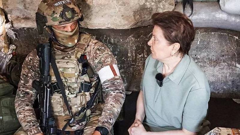 Встретилась с бойцами. Губернатор Югры Наталья Комарова посетила зону СВО