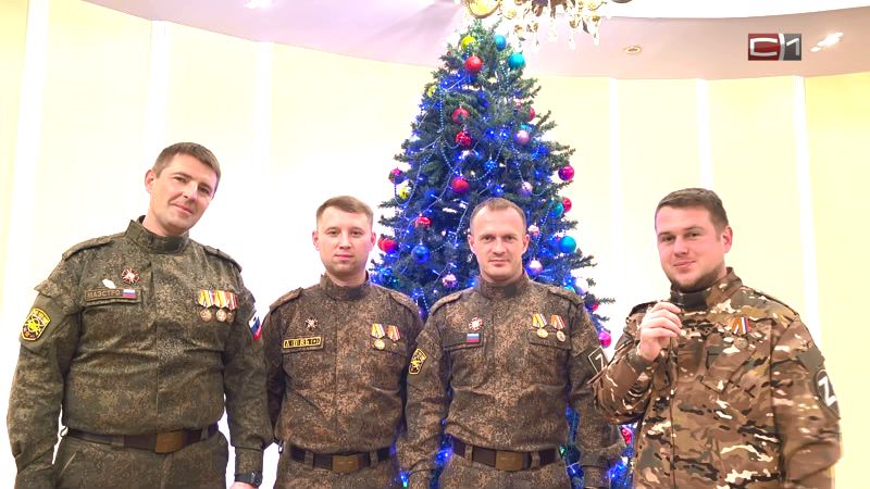 Участники группы «123 полк» поздравили сургутян с Новым годом