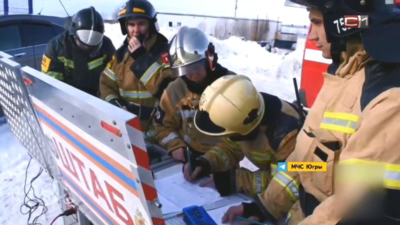 В столице Югры пожарные отработали в «Ленте» действия в случае пожара