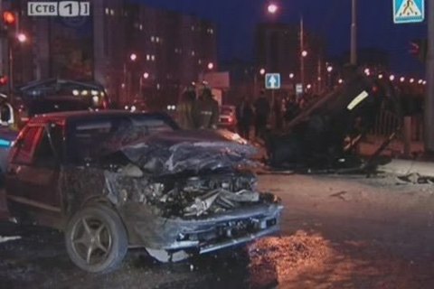 Шесть человек пострадали в ДТП в Сургуте