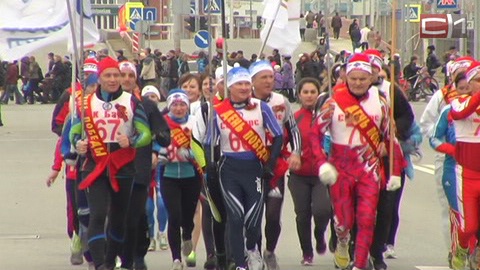 Больше тысячи сургутских спортсменов отпраздновали День Победы