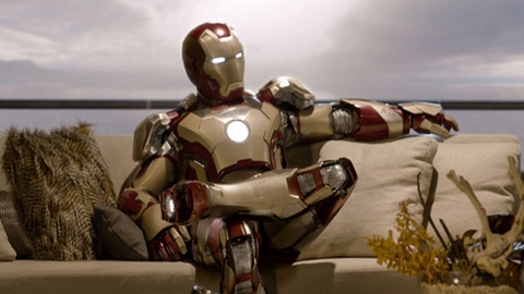 «Железный человек 3» попал в пятерку самых кассовых фильмов всех времен