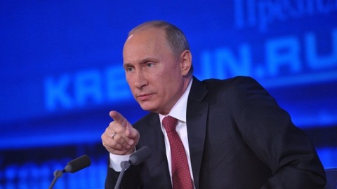 Путин назвал "Сургутнефтегаз" народной компанией
