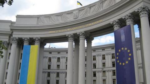 Украина против. России вручили ноту протеста из-за присоединения Крыма и Севастополя