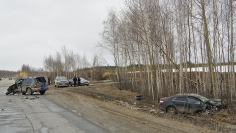 В ДТП на трассе «Сургут - Нижневартовск» пострадали двое детей. ФОТО