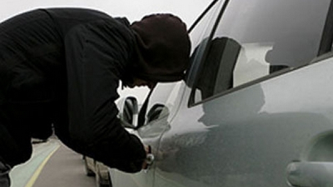 В Сургуте полицейские за сутки раскрыли угон автомобиля 