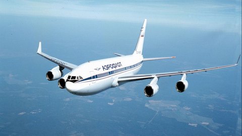 Российские авиакомпании прекращают транзитные полеты через Украину