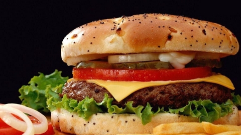В России могут запретить продажу бургеров «Макдоналдс»