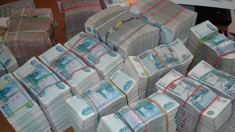 «Банкирша» из Пойковского скрылась с 40 миллионами рублей, которые ей отдали доверчивые земляки