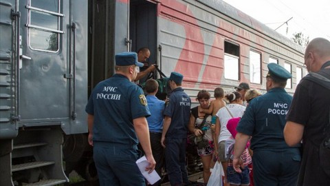Россиянам,приютившим у себя украинских беженцев, будут платить по 100 рублей в день за каждого