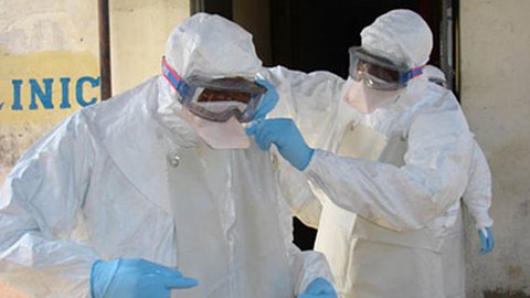 Лихорадкой Эбола заразился врач Всемирной организации здравоохранения