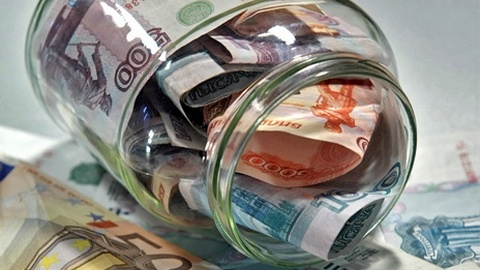 Социологи: Россияне не хотят экономить, чтобы разбогатеть