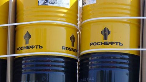 СМИ:«Роснефть» попросила о статусе единственного поставщика нефтепродуктов для госнужд