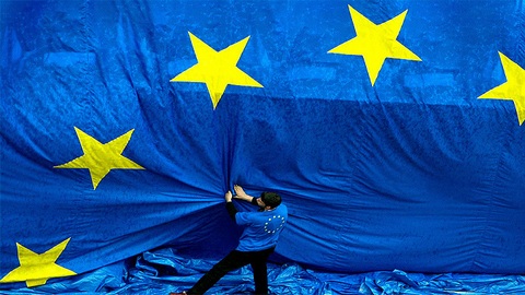 Безвизовый режим для украинцев ЕС может ввести уже в мае – Порошенко