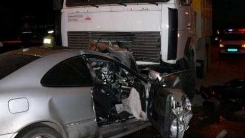 Обгон стал причиной ДТП в Сургутском районе, в котором погиб водитель «Мерседеса»