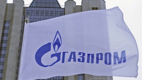 Чистая прибыль «Газпрома» снизилась в 7 раз. Компания винит в этом курс доллара