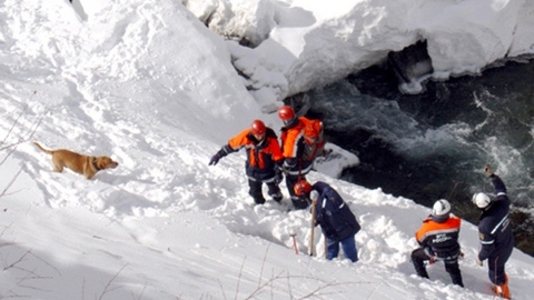 Югорский альпинист сорвался при восхождении на Эльбрус. В тяжелом состоянии он госпитализирован