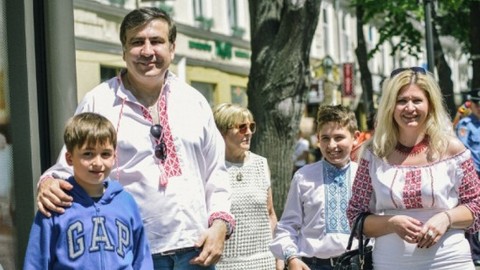 Михаил Саакашвили получил гражданство Украины и возглавил Одесскую область