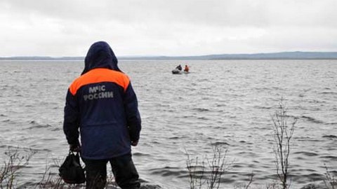 Спасатели на Оби нашли тела шестерых погибших на затонувшей лодке под Ханты-Мансийском