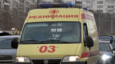 Опасный пациент: в Нефтеюганске пьяный мужчина набросился на врачей «скорой», которые приехали к нему на вызов