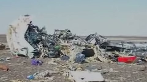 В Сети появилось видео с места крушения самолета  «Когалымавиа» в Египте