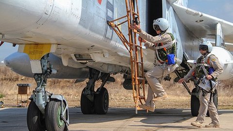 СМИ: сирийские военные спасли второго пилота сбитого Турцией Су-24